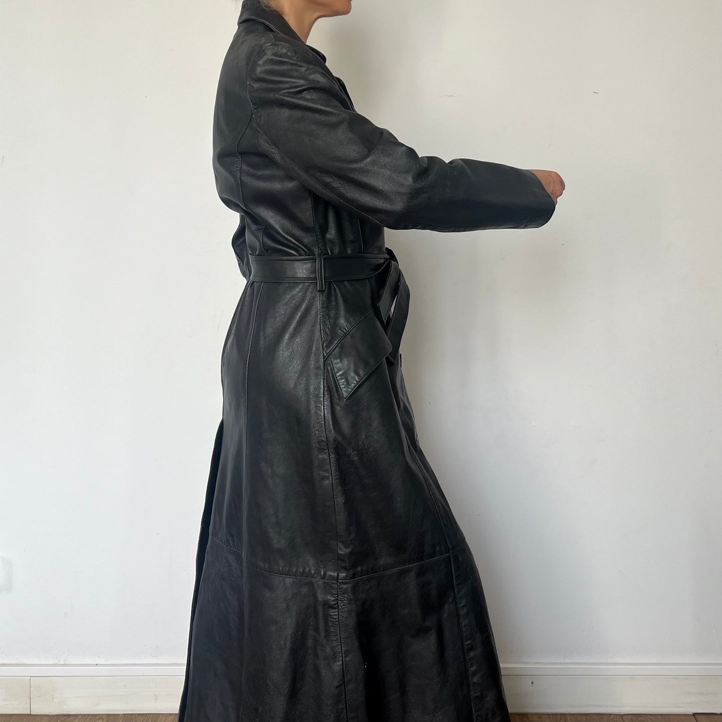 Vintage long trench coat with belt