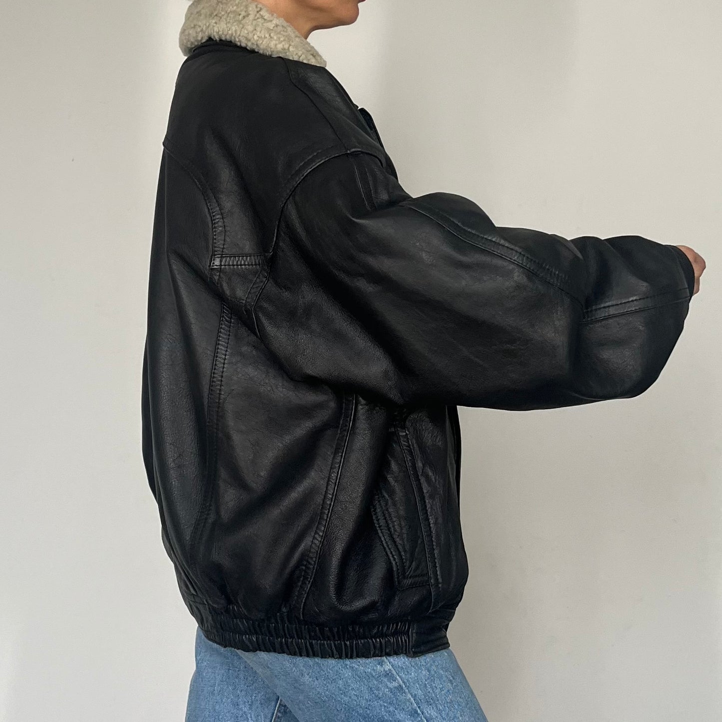 Vintage Bomber sherpa black leather jacket