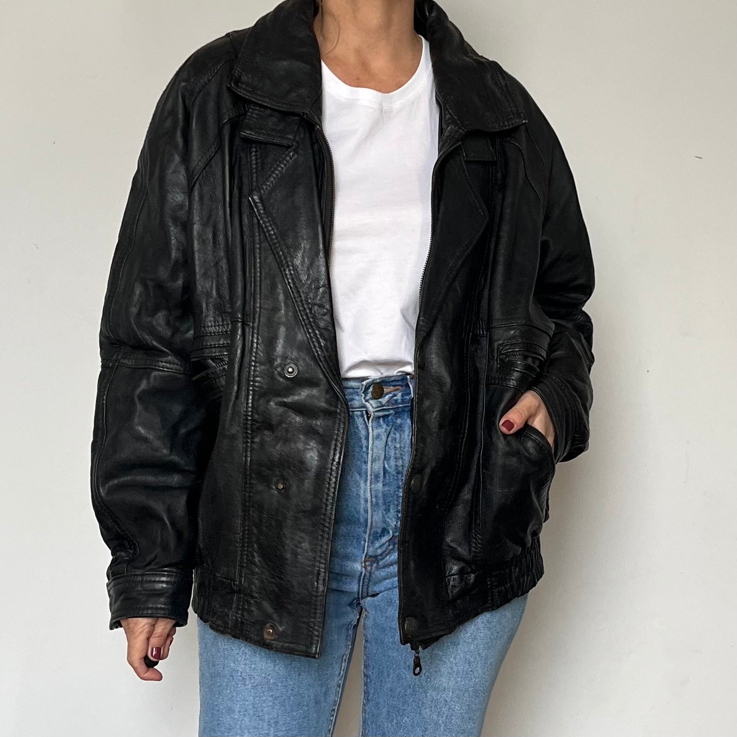 Vintage Bomber black leather jacket
