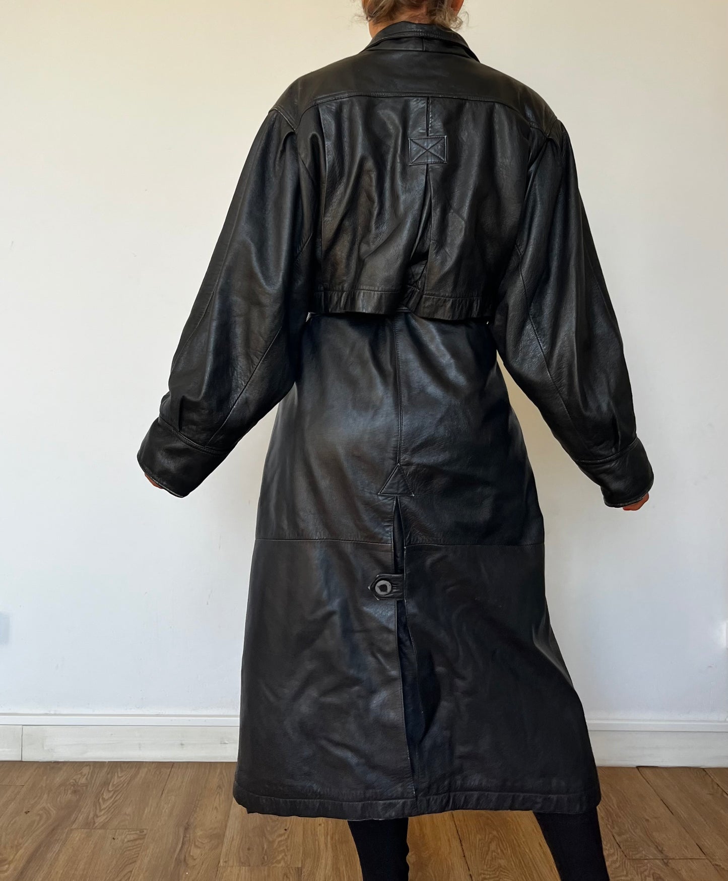 Vintage long trench coat with belt