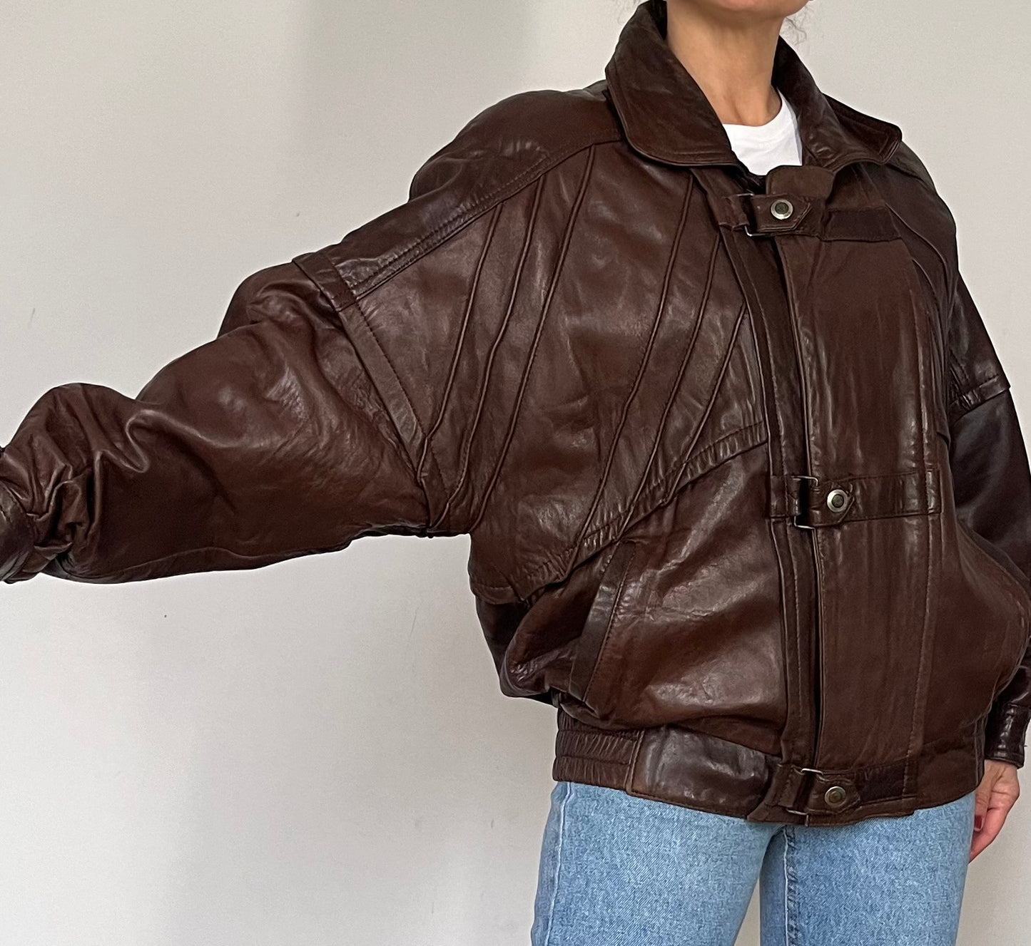 Vintage Brown Leather Bomber Jacket