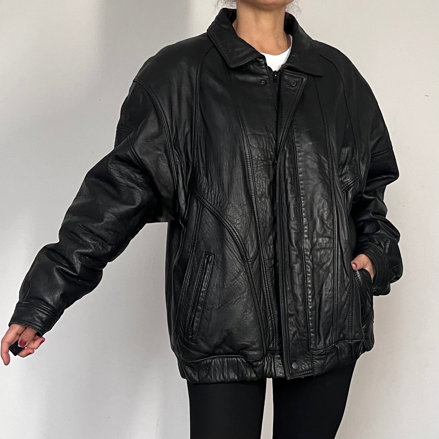 Vintage Bomber black leather jacket