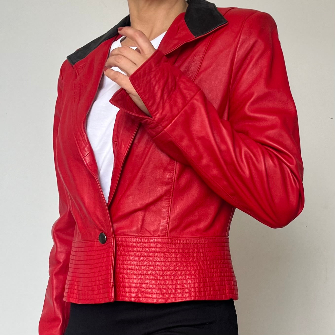 Vintage crop leather blazer