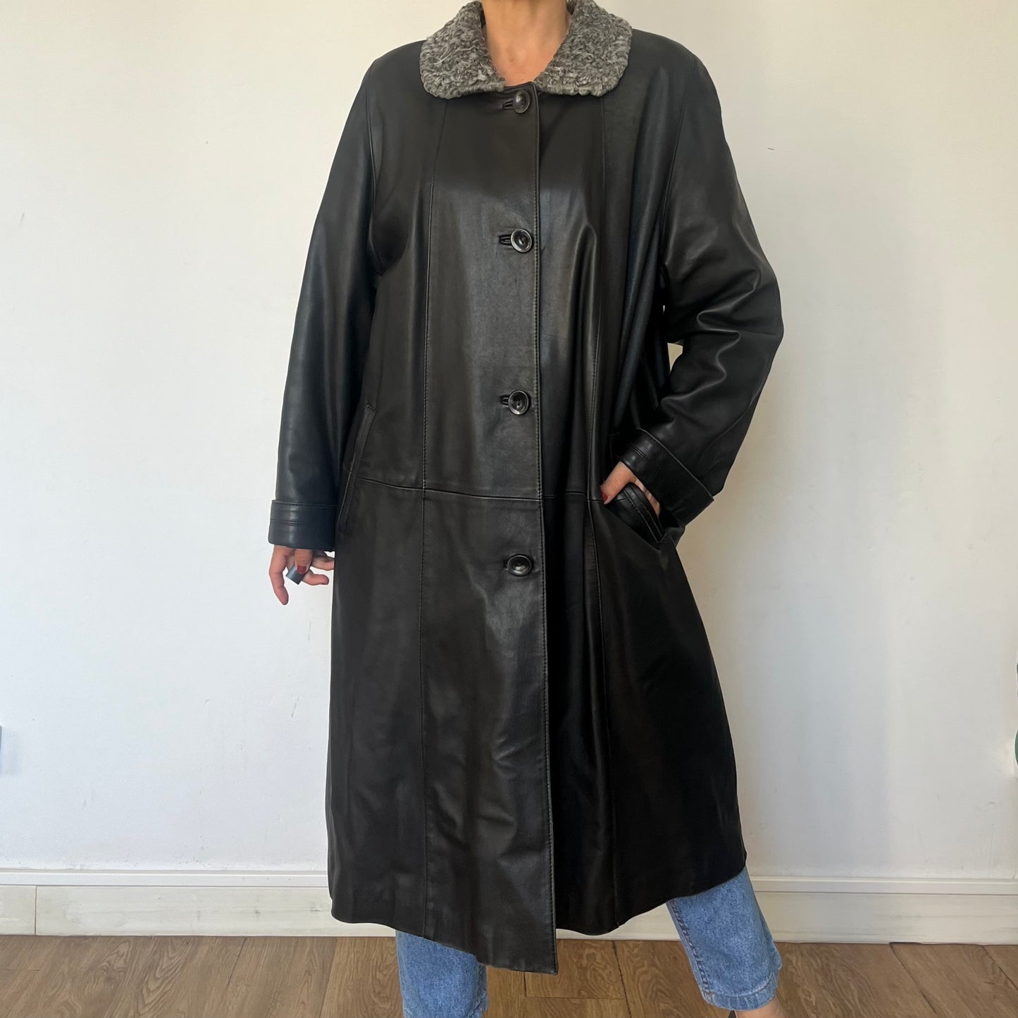 Vintage Leather trench coat with Faux Fur collar