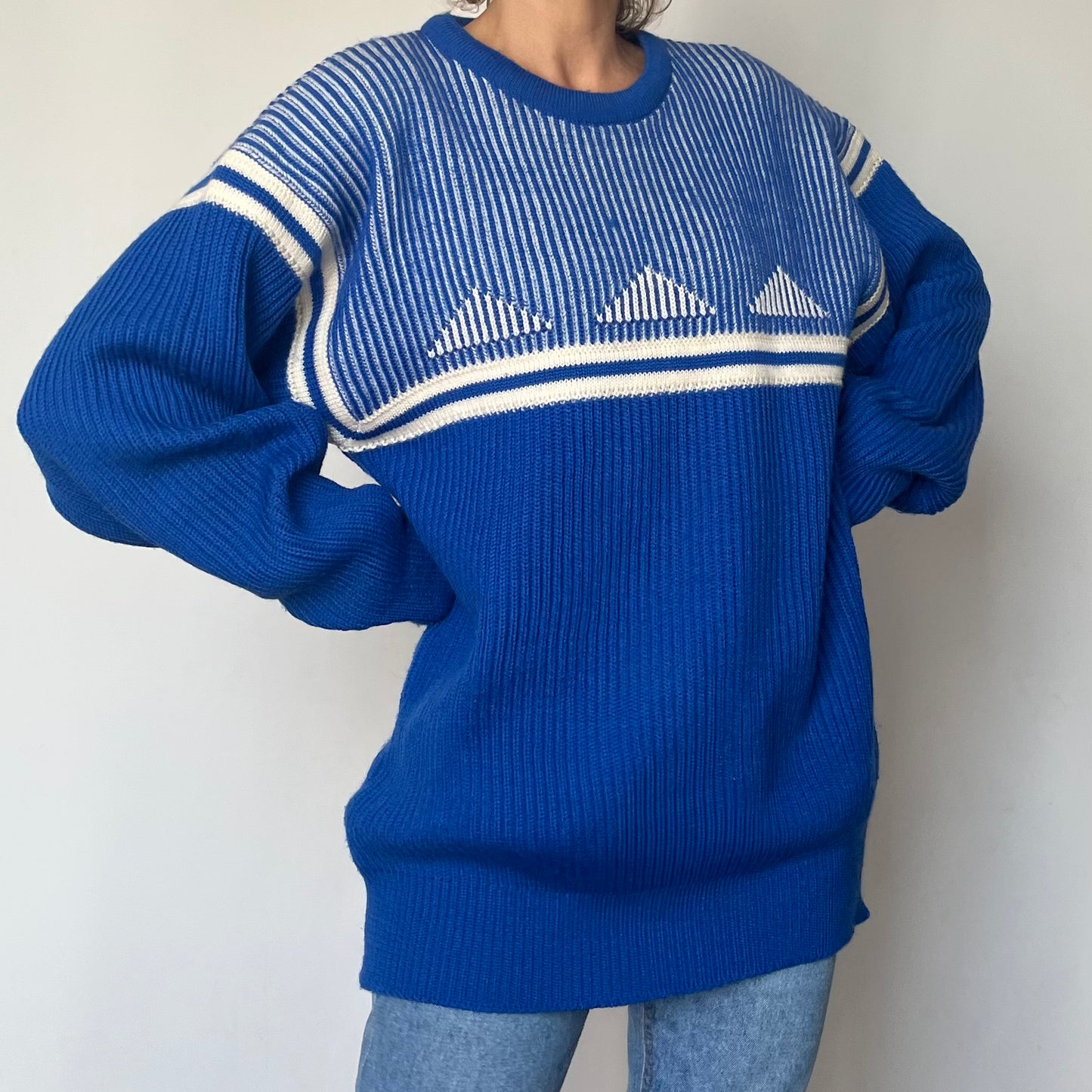 Vintage woman geometric blue wool Sweater
