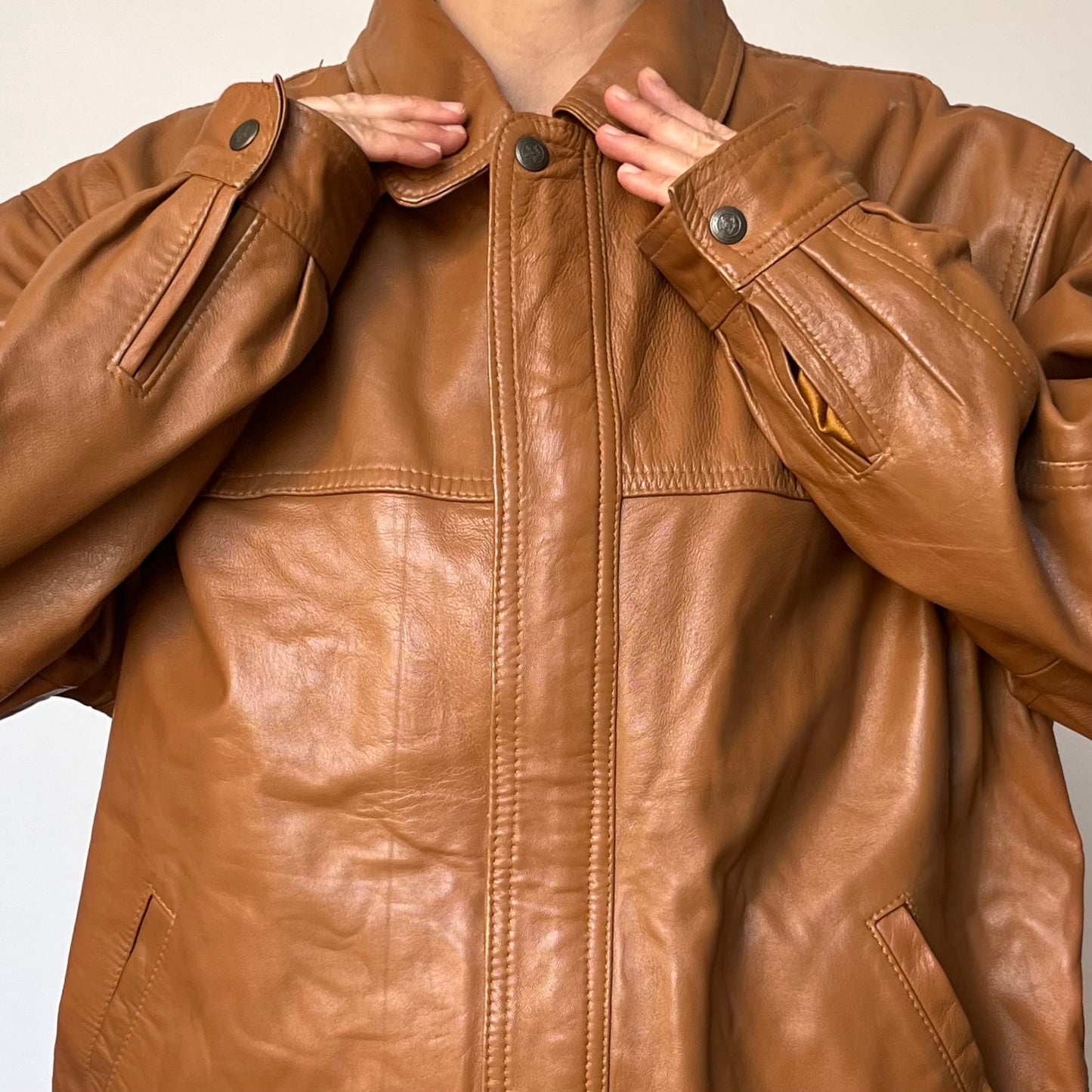 Vintage Brown Leather Bomber Jacket