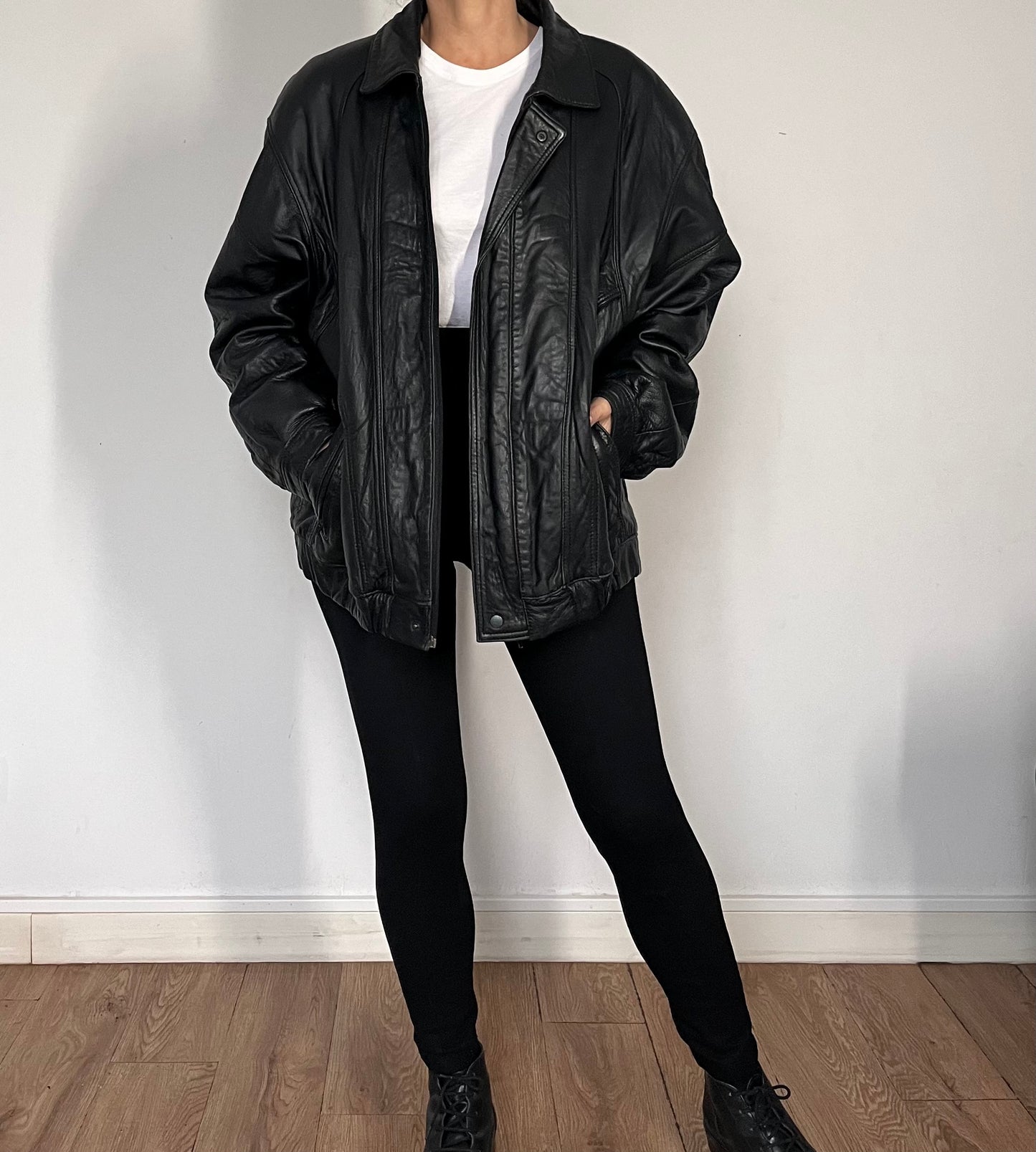 Vintage Bomber black leather jacket