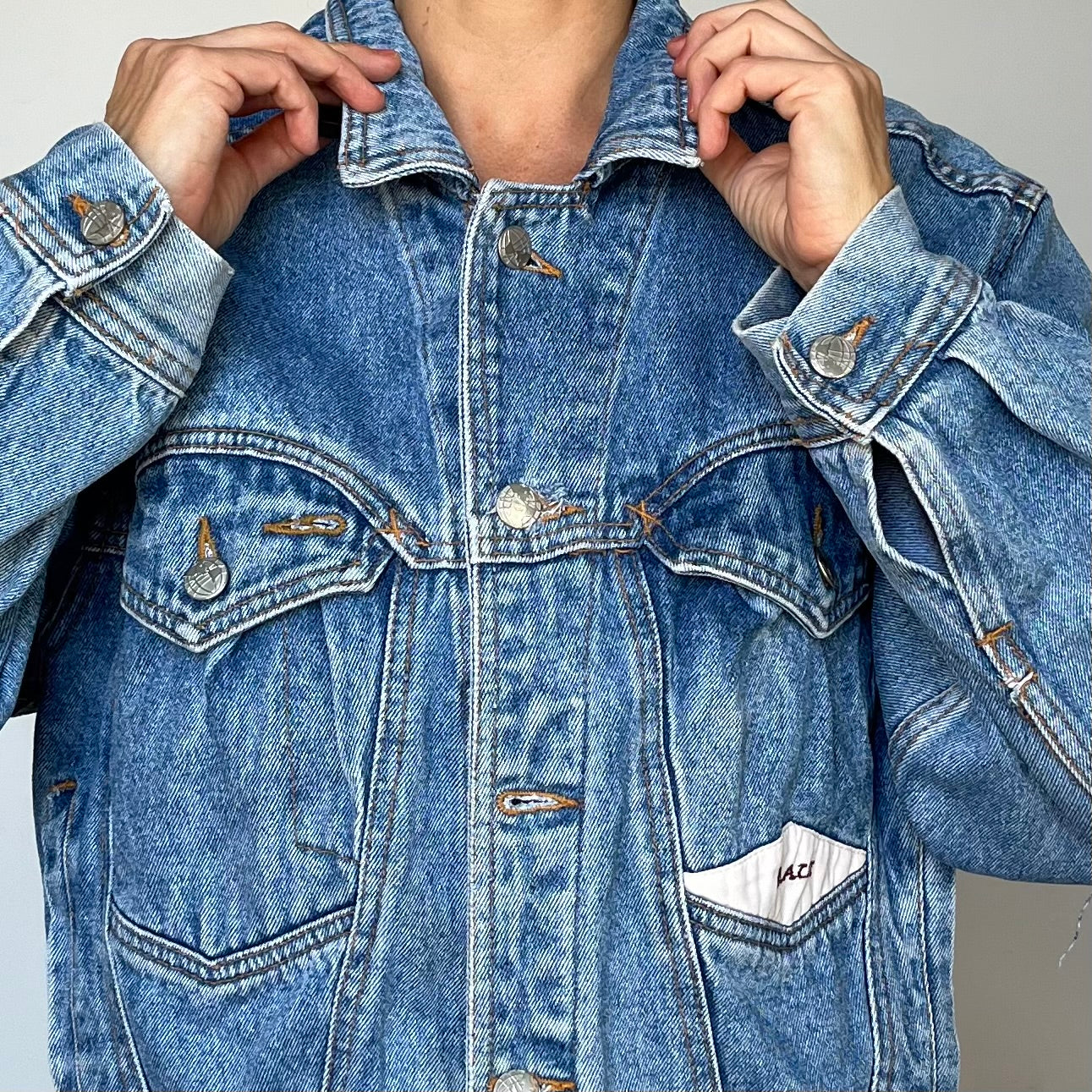 Vintage crop denim jacket