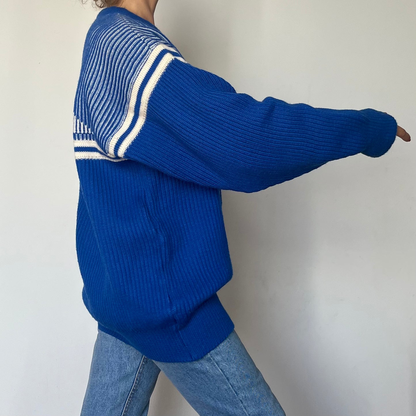 Vintage woman geometric blue wool Sweater