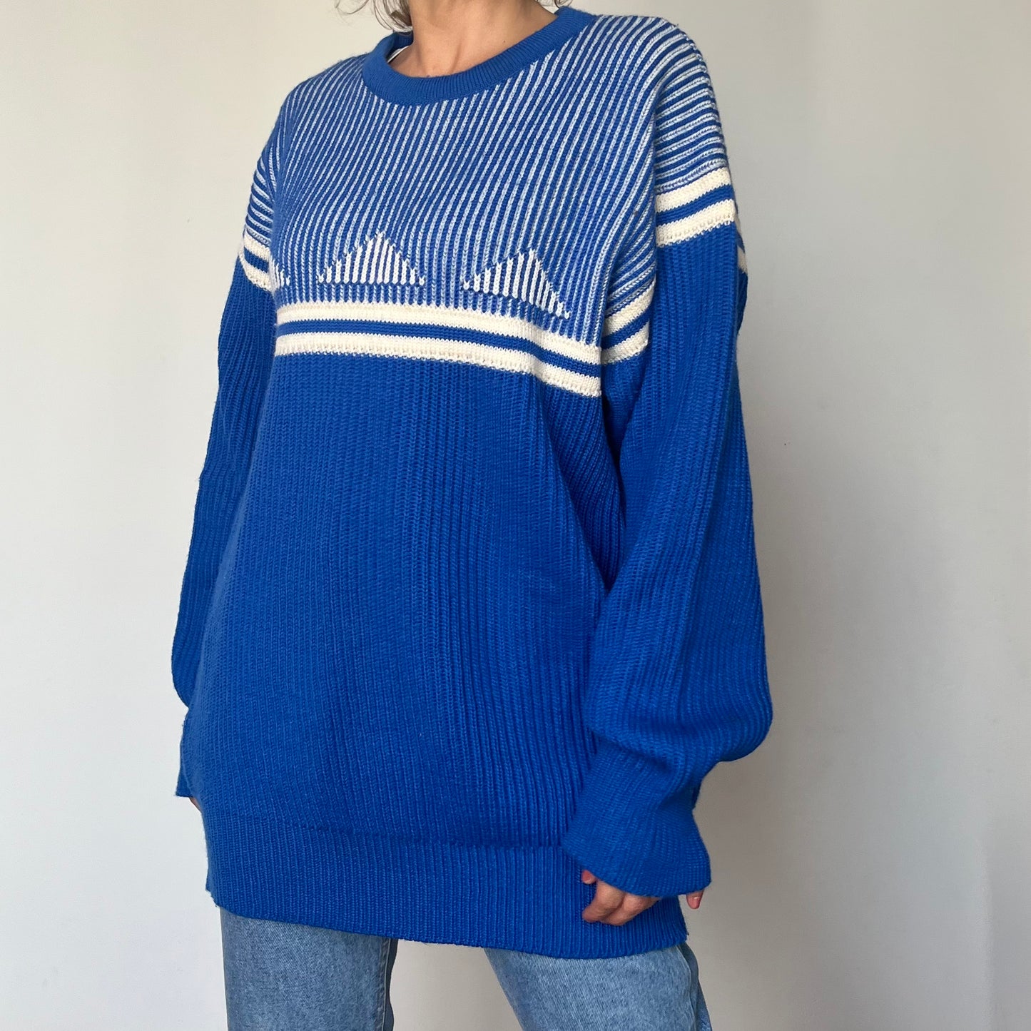 Vintage woman geometric blue wool Sweater