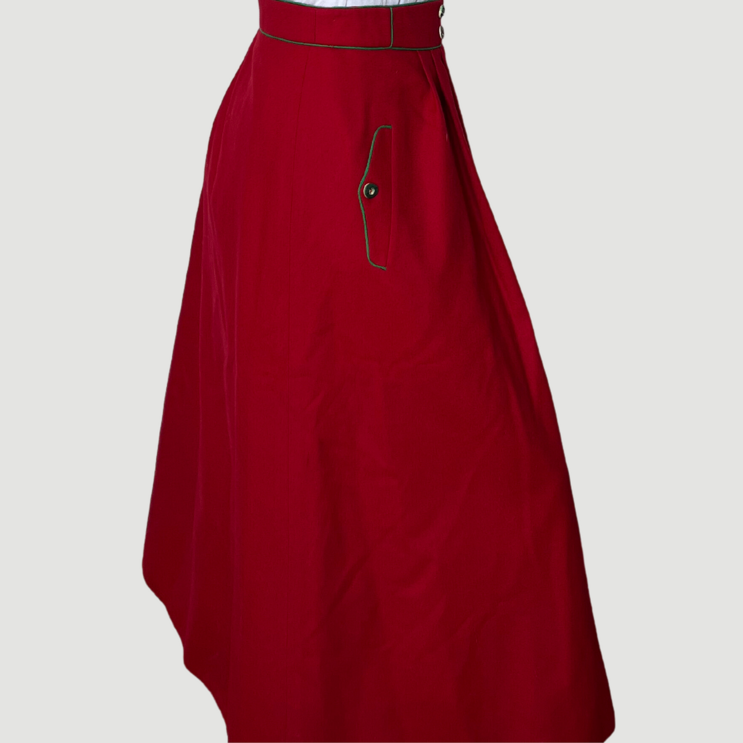 Austrian Skirt with pockets