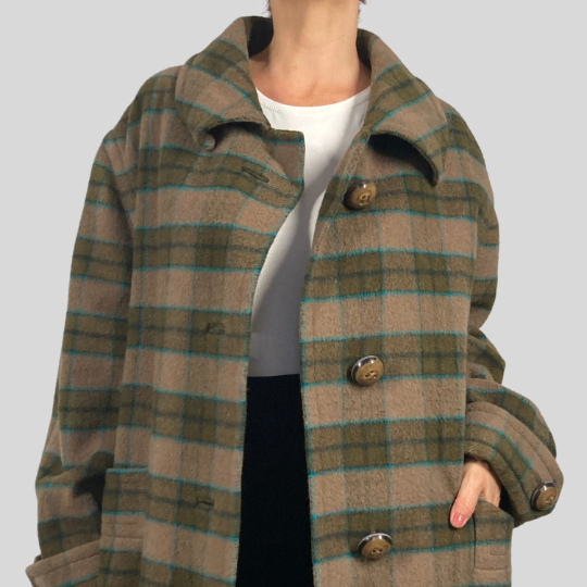 Luxury wool Overcoat