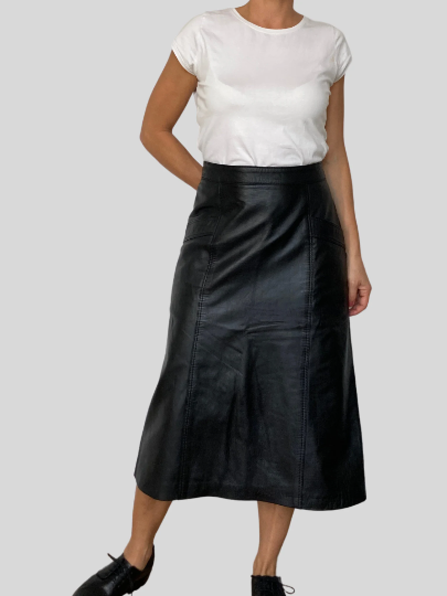 Old stock leather skirt with pockets