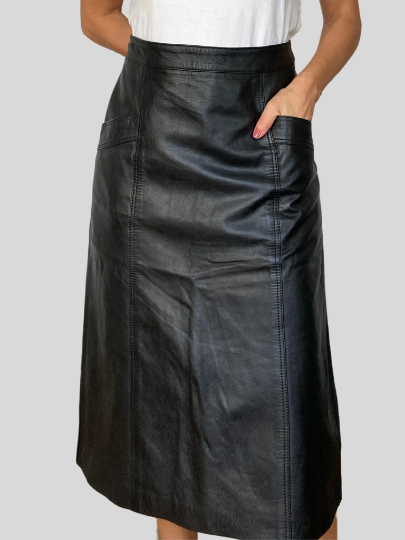 Old stock leather skirt with pockets