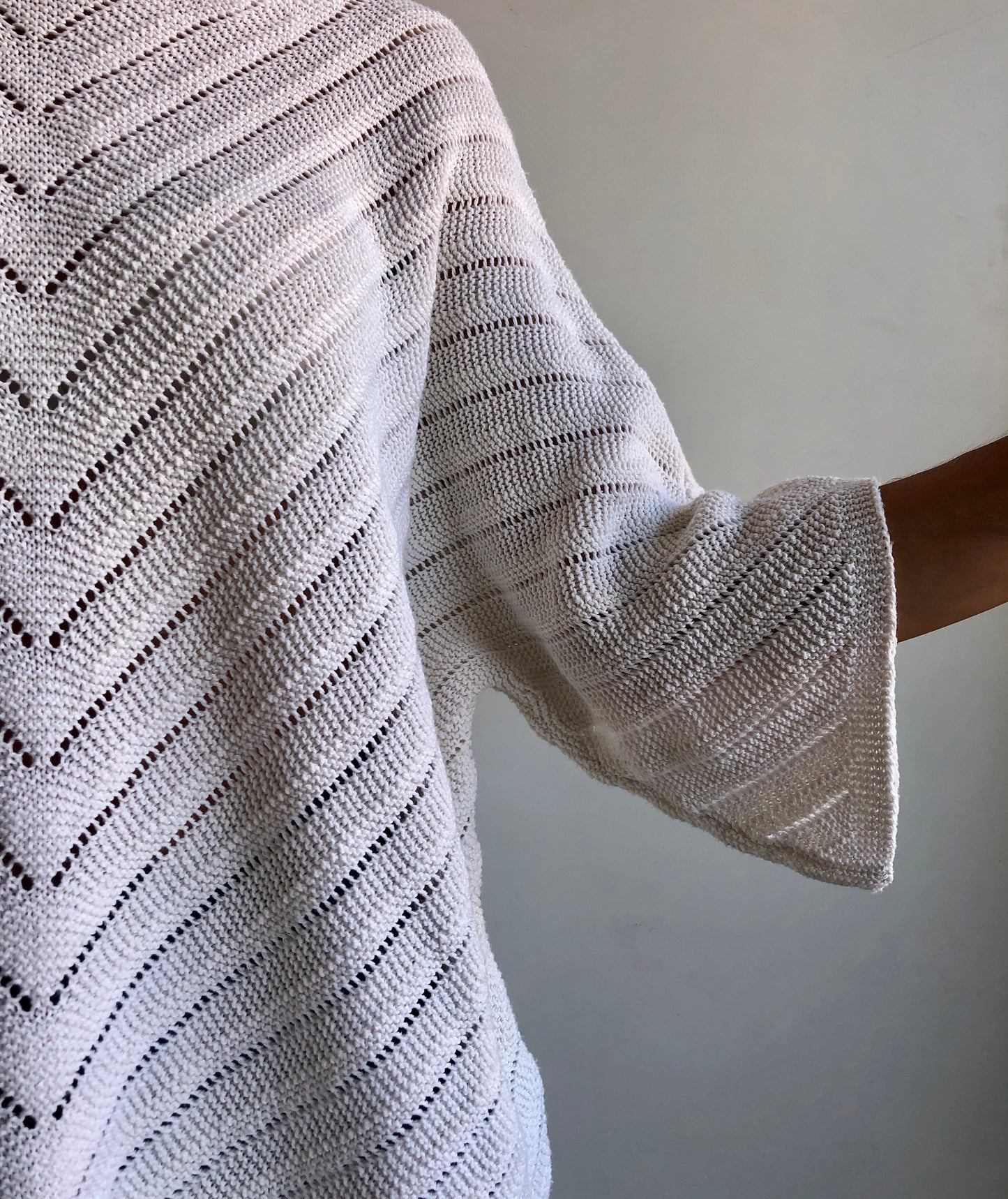 Jumper open knit in cream