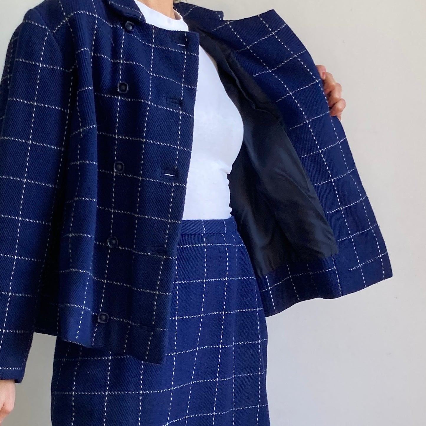 Two pieces suit skirt