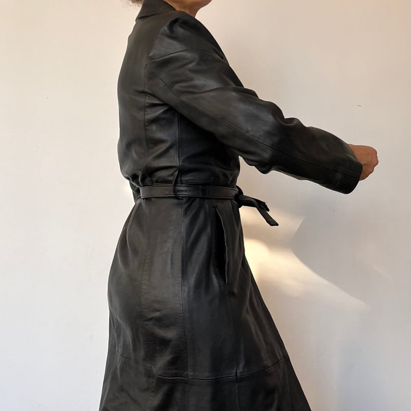 Vintage long trench coat with belt