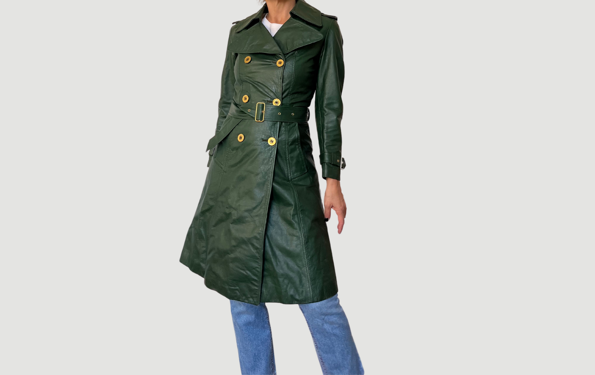 Vintage green trench coat with belt