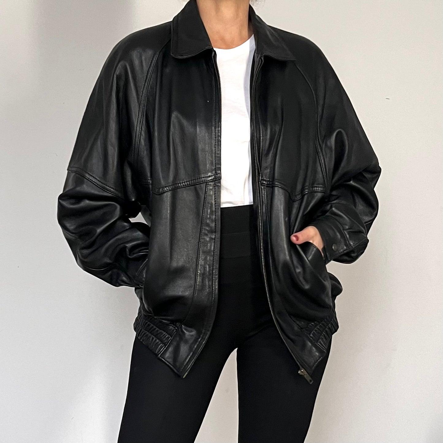 Vintage Bomber black leather jacket