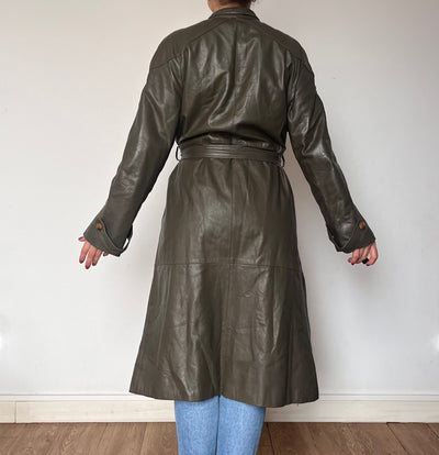 Vintage long trench coat with belt