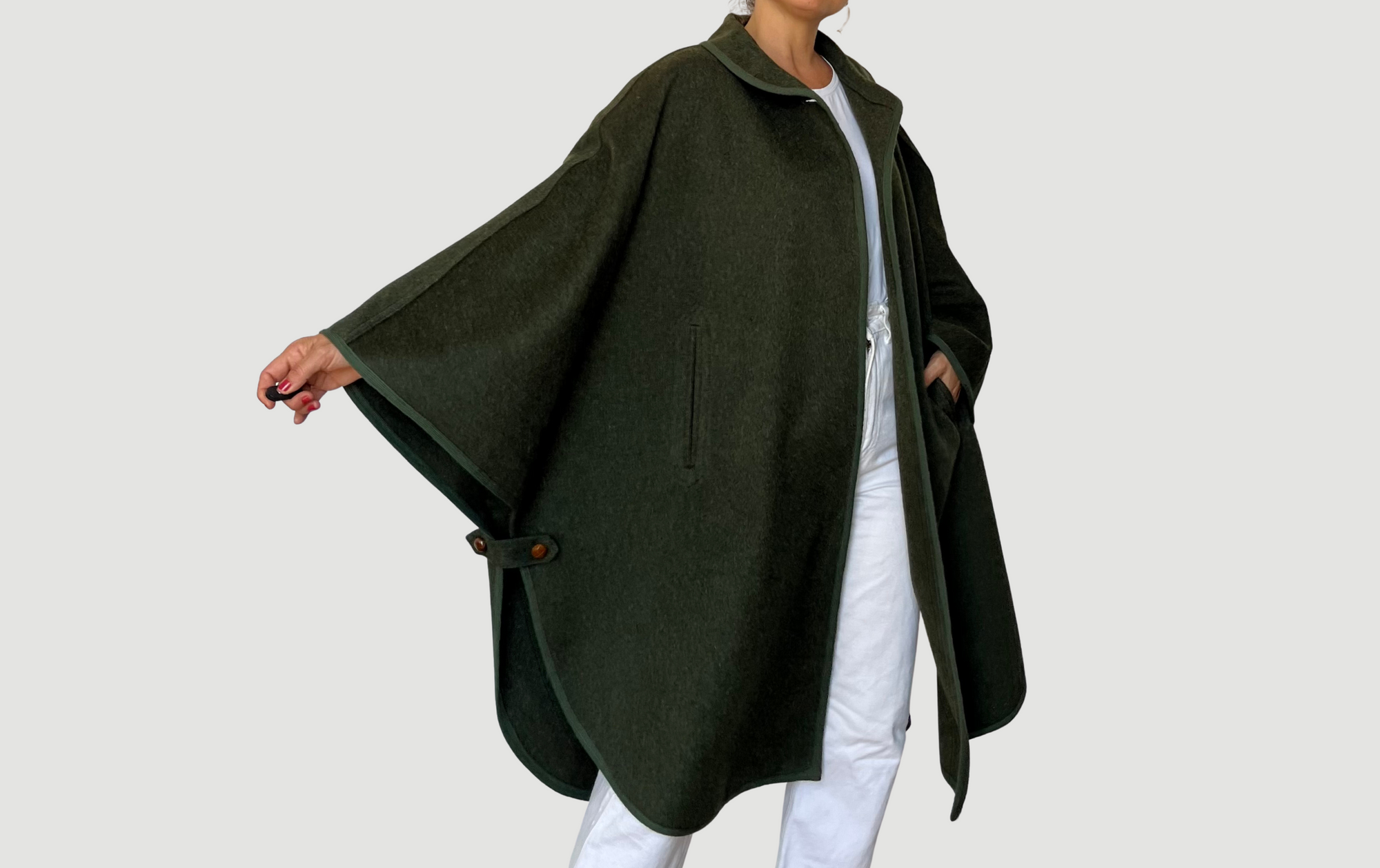 Austrian wool Cape