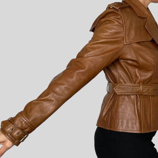Crop leather jacket