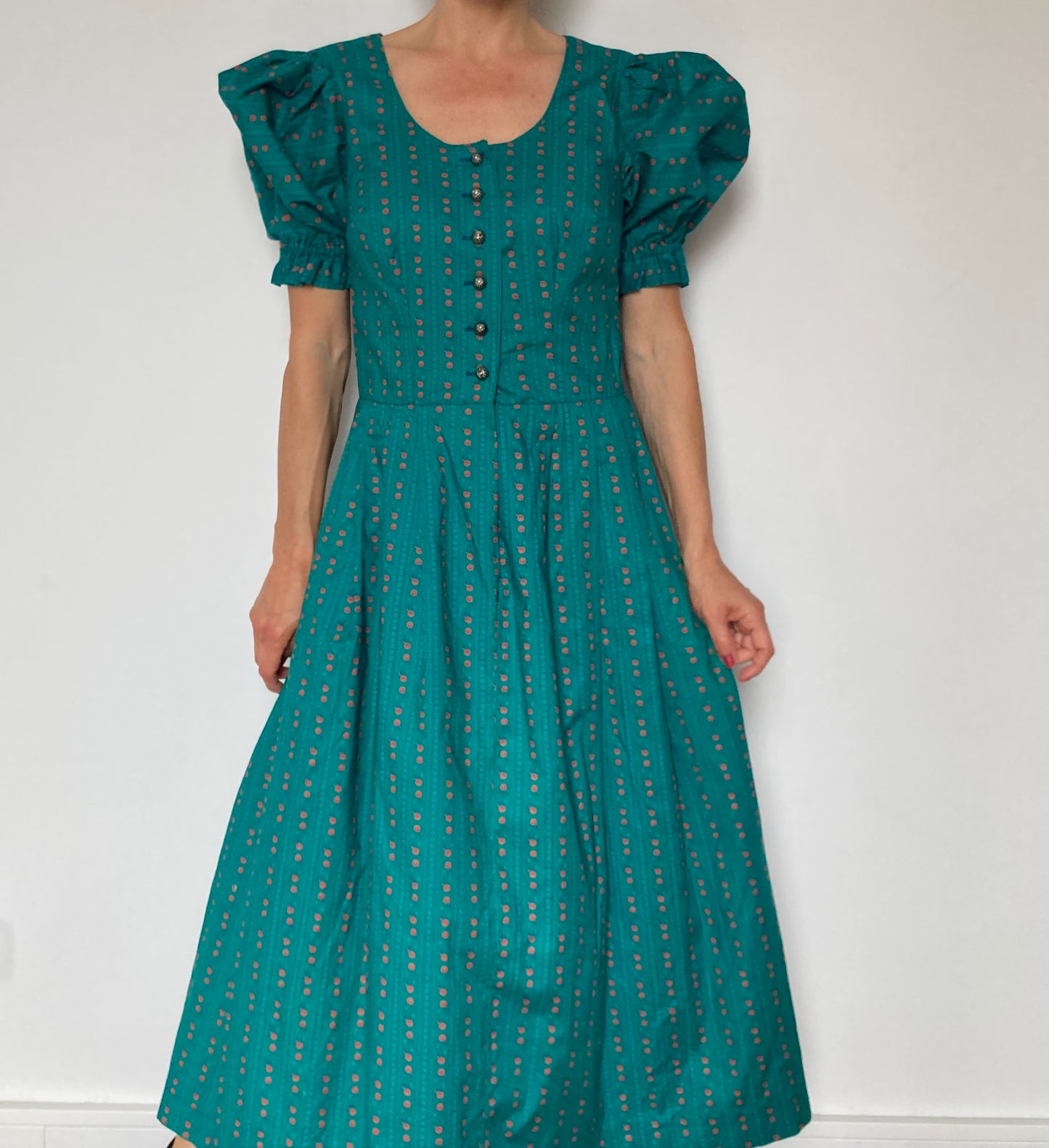 Puff sleeve dress
