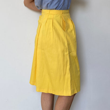 Yellow skirt