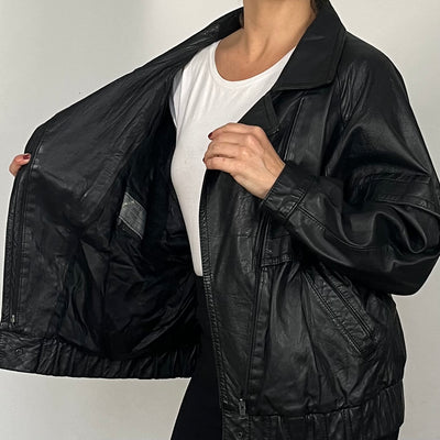 Lightweight Bomber leather jacket