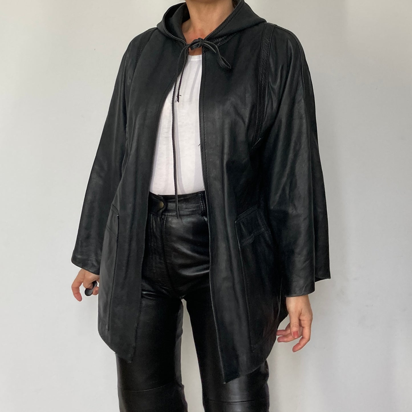 Lightweight hooded jacket